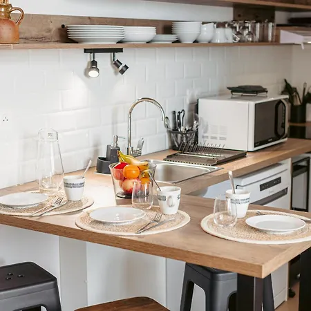 Les Iles, T2 Vue Ривду-Плаж