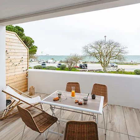 Les Iles, T2 Vue Apartment *