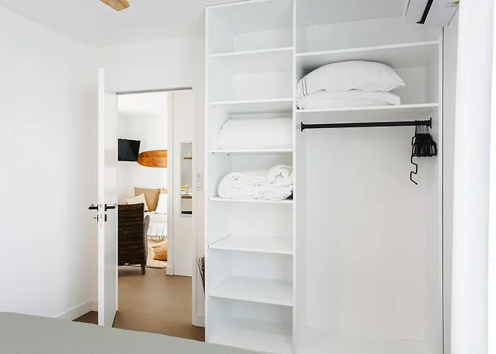 Les Iles, House Apartment *